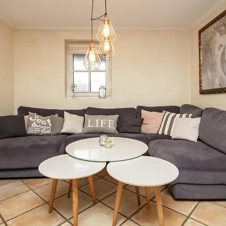 10 Person Holiday In Bl Vand Ferienhaus *