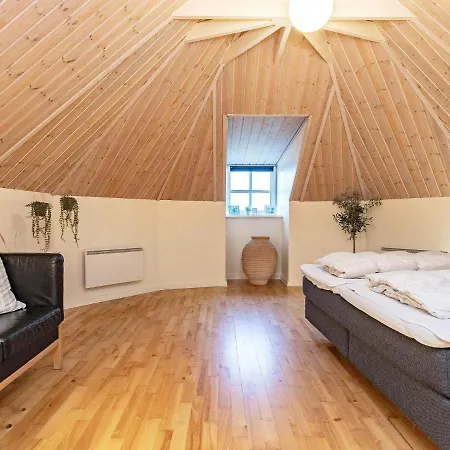 10 Person Holiday In Bl Vand Ferienhaus Blåvand