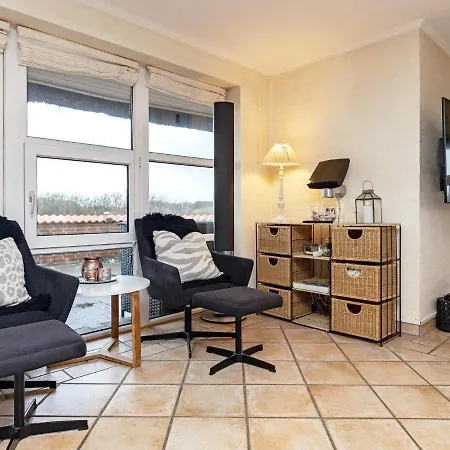 Ferienhaus 10 Person Holiday In Bl Vand Blåvand