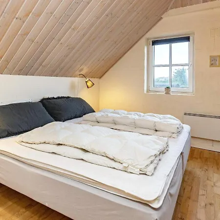 10 Person Holiday In Bl Vand Ferienhaus Blåvand